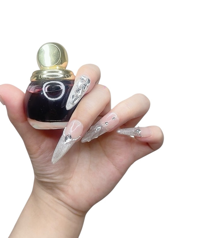 Beige Long Stiletto Press-On Nails with Shell & Sparkle Design | Tipora 072