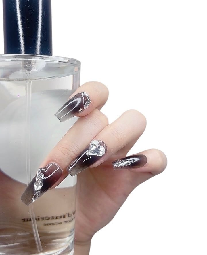 Black Long Coffin Press-On Nails with Heart-Shaped Rhinestone Design | Tipora 018