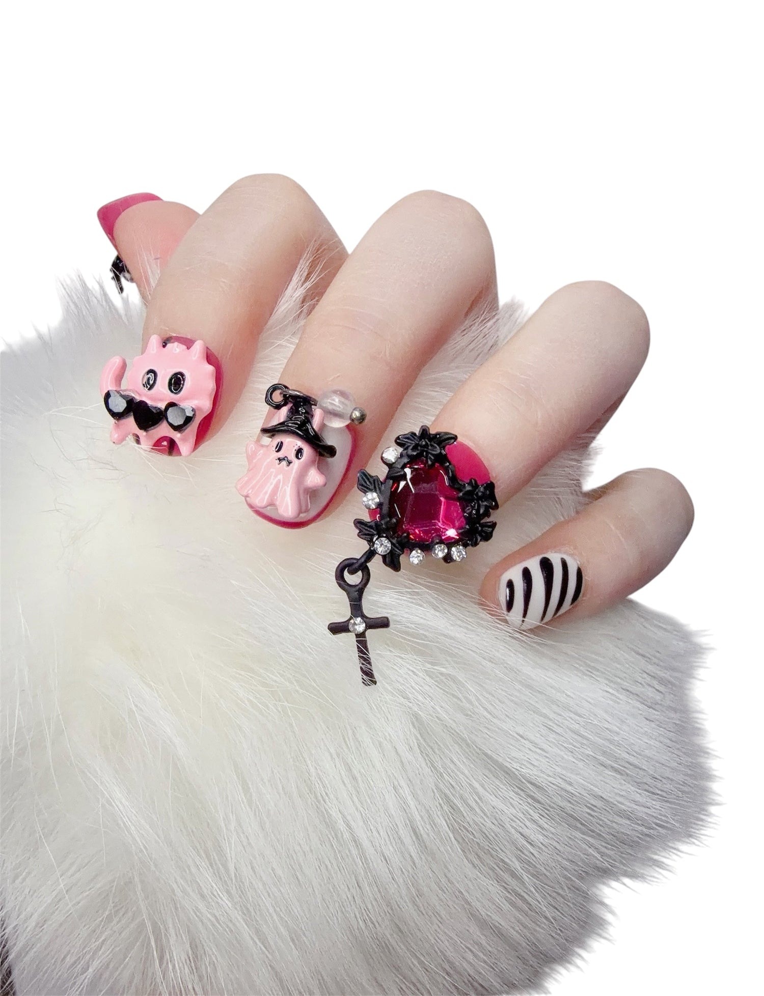 Handmade reusable short press-on nails