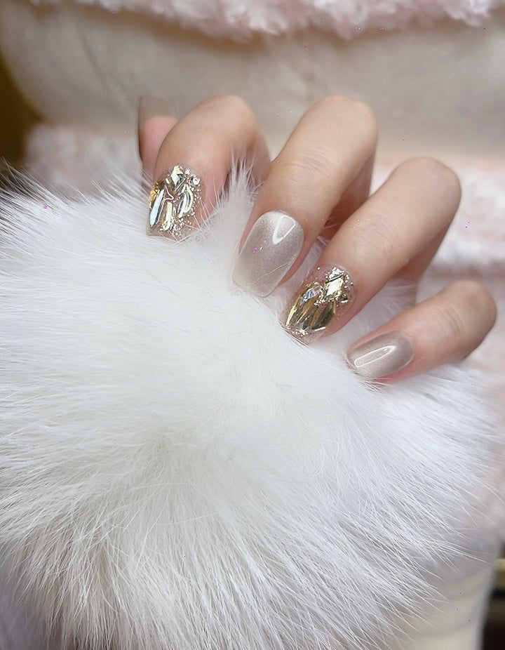 Short Square Press on Nails Beige Color with Sparkle Design 125