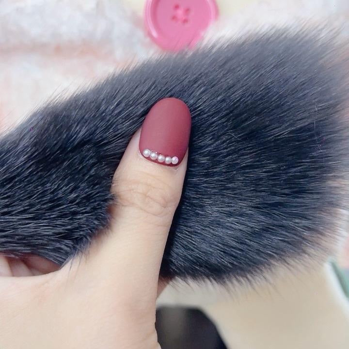 Press on Nails Short Round Matte Red with Mini Pearl Design 108