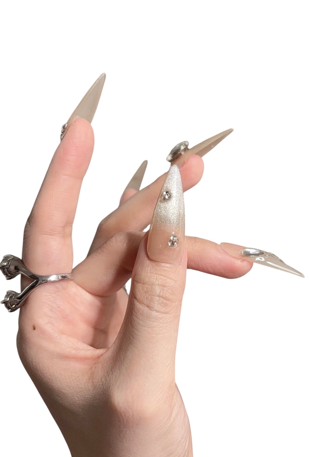 Beige Long Stiletto Press-On Nails with Rhinestones | Tipora 090