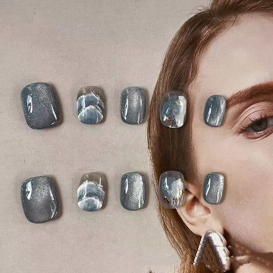 Squoval Colorful Press-On Nails Short Blue with Cat-Eye Design Tipora 111