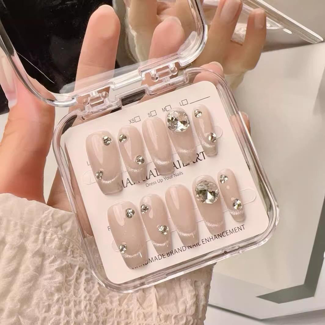 Pink Long Coffin Press-On Nails with Rhinestone Design | Tipora 044