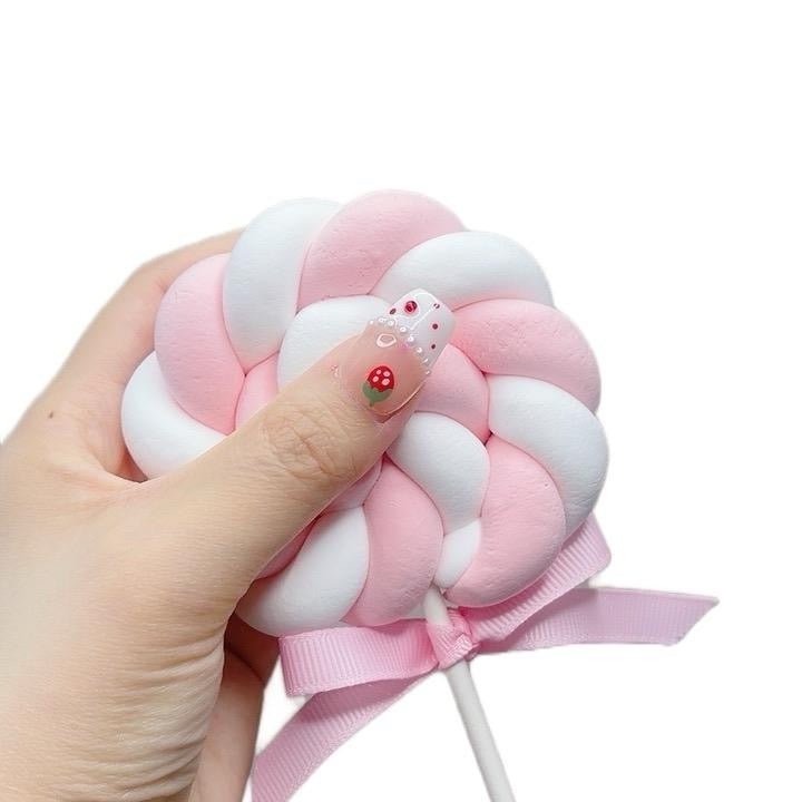 Press on Nails Medium to Length Coffin Shape with Cat Design 057