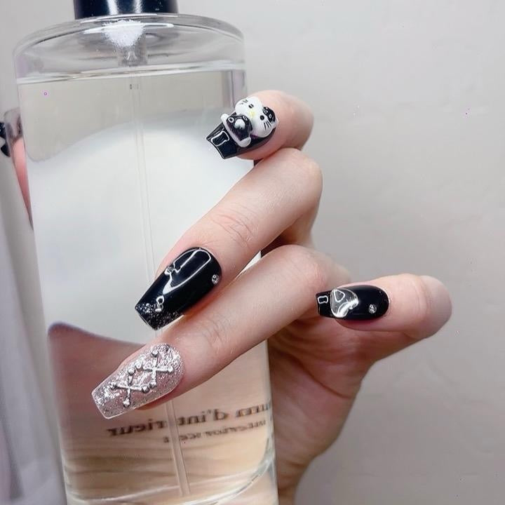 Black & Silver Medium Coffin Press-On Nails with Cat & Bowknot Design | Tipora 039