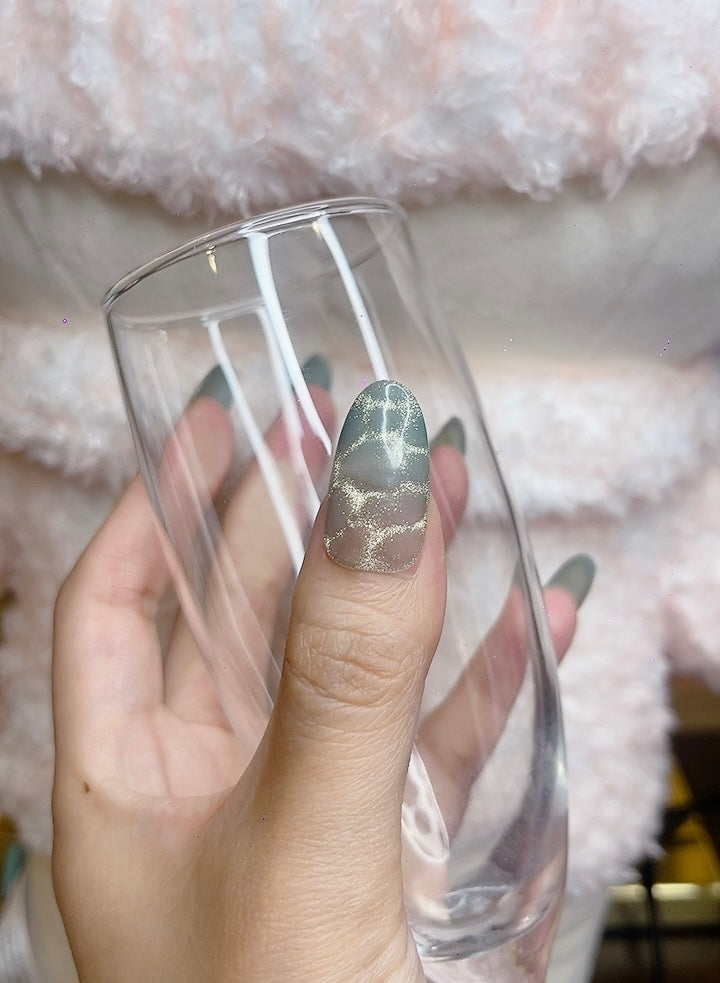 Press on Nails Oval Shape Green Color with Hawaii Flower Design 124