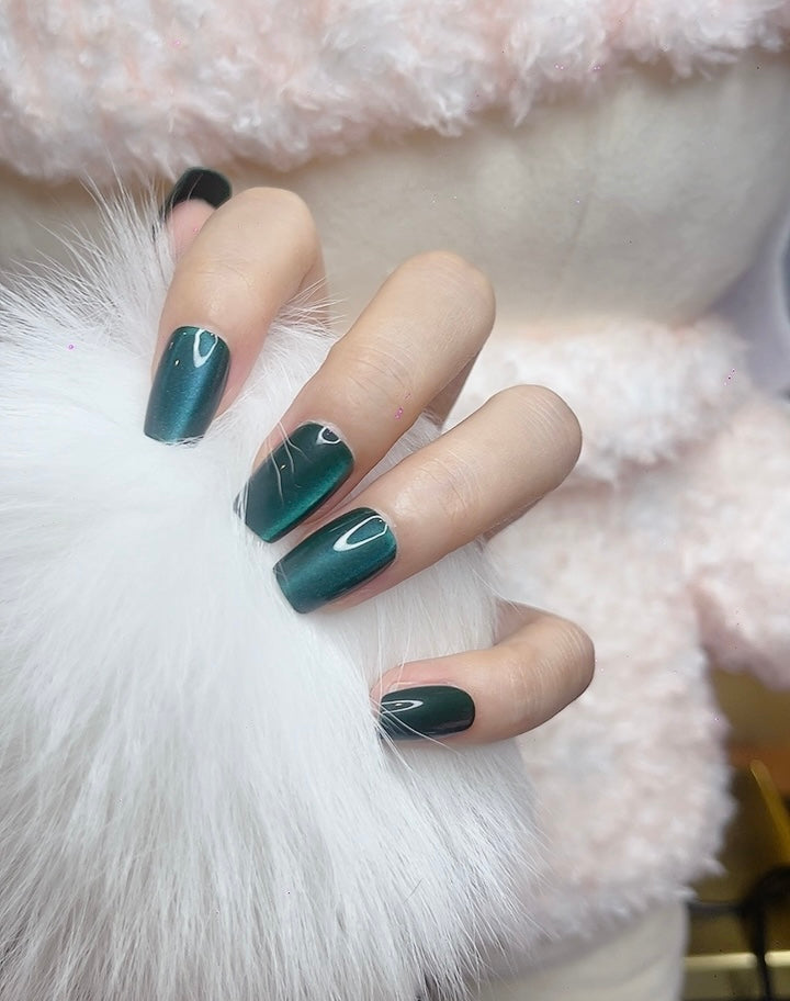 Short Square Press on Nails Green Color with Cat-Eye Design 122