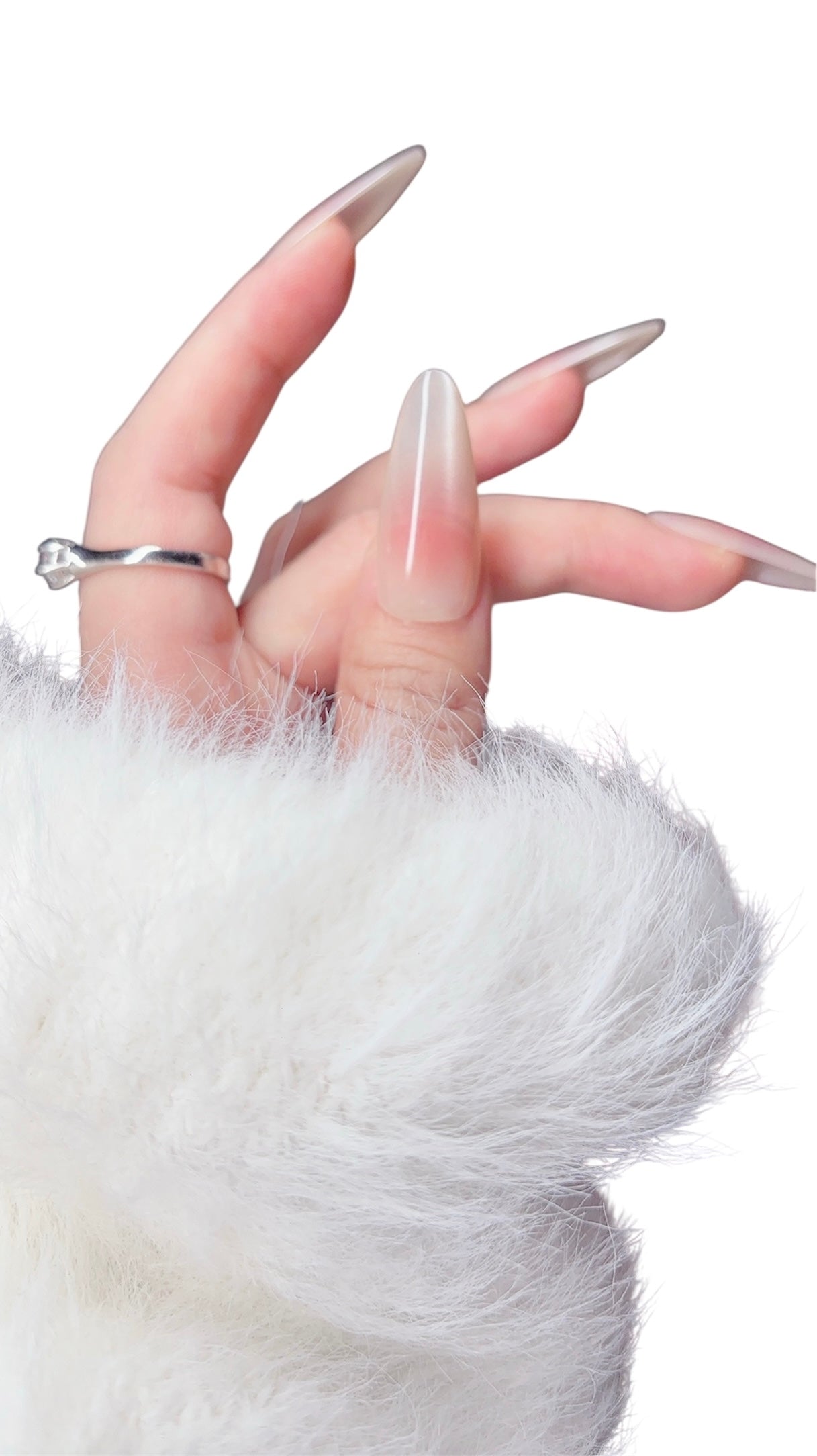 Soft Blush Ombre Press-On Nails – Glossy Nude Pink Oval Shape, Reusable Handmade Nails Tipora 133