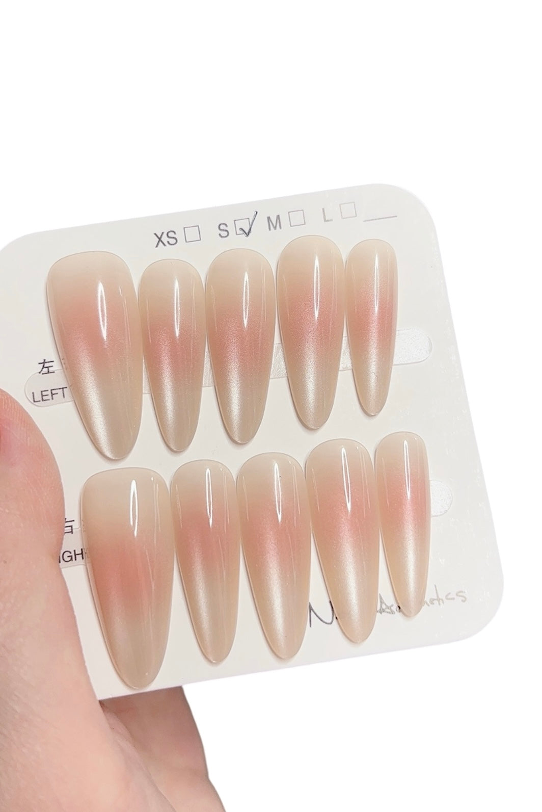 Soft Blush Ombre Press-On Nails – Glossy Nude Pink Oval Shape, Reusable Handmade Nails Tipora 133