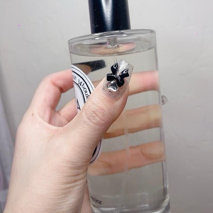 Black & Silver Medium Coffin Press-On Nails with Cat & Bowknot Design | Tipora 039