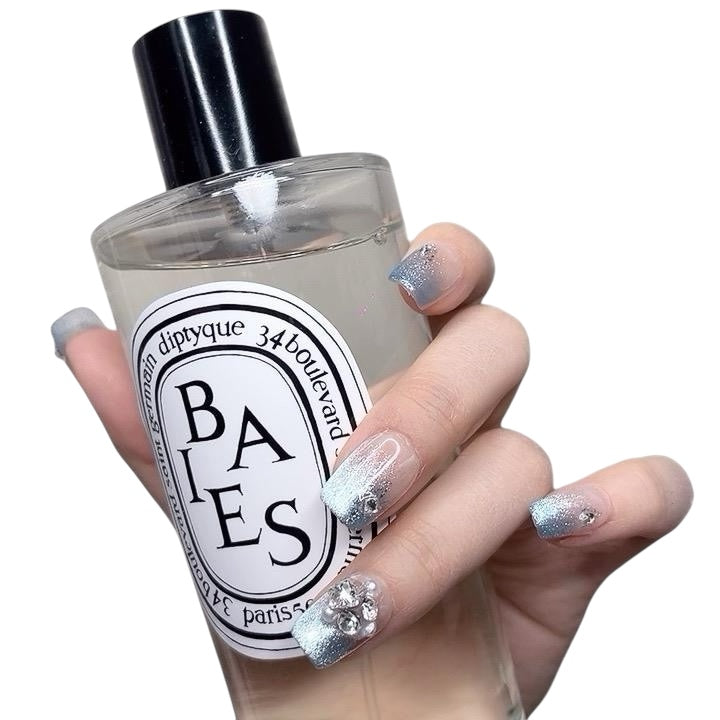 Blue Short Square Press-On Nails with Rhinestone & Pearl Design | Limited Edition – Tipora 062