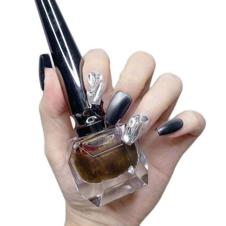 Black & Silver Medium Coffin Press-On Nails with Sparkle Design | Tipora 080
