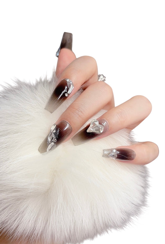 Black Long Coffin Press-On Nails with Heart-Shaped Rhinestone Design | Tipora 018