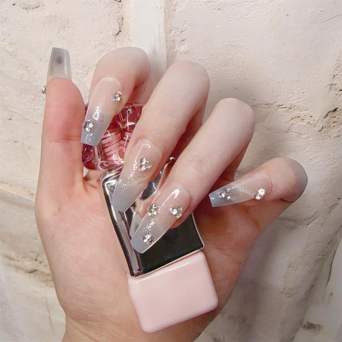 Pink & Gray Long Coffin Press-On Nails with Rhinestone Design | Tipora 016
