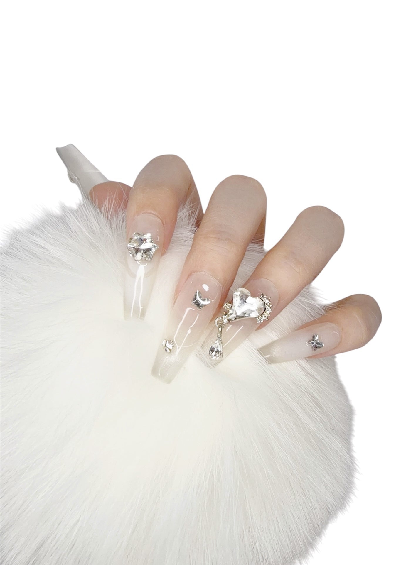 White & Silver Long Coffin Press-On Nails with Heart Rhinestone Design | Tipora 033