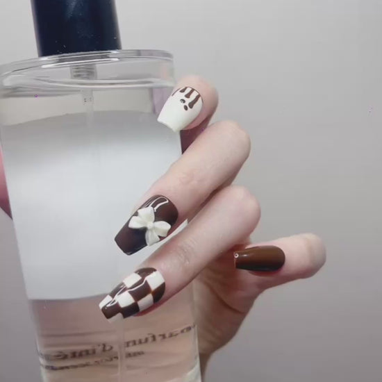 Chocolate-Inspired Press-On Nails – Brown & White with 3D Bowknot | Tipora 094