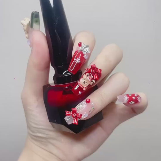 Red & Green Long Coffin Press-On Nails with 3D Christmas Design | Tipora 087