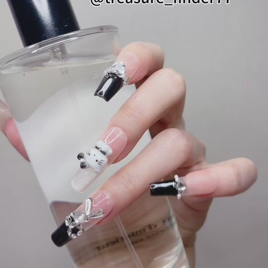 Black & White Long Press-On Nails with 3D Kitty Design | Tipora 081