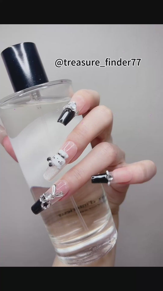 Long Press on Nails Black and White Colors With 3D Cat Kitty Design (081)
