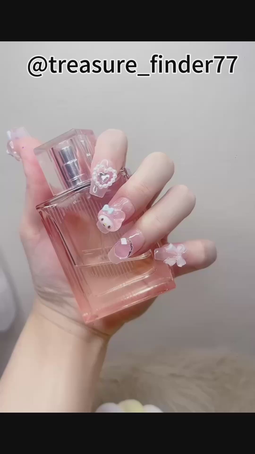 Pink Medium Square Press-On Nails with 3D Melody Design | Tipora 007