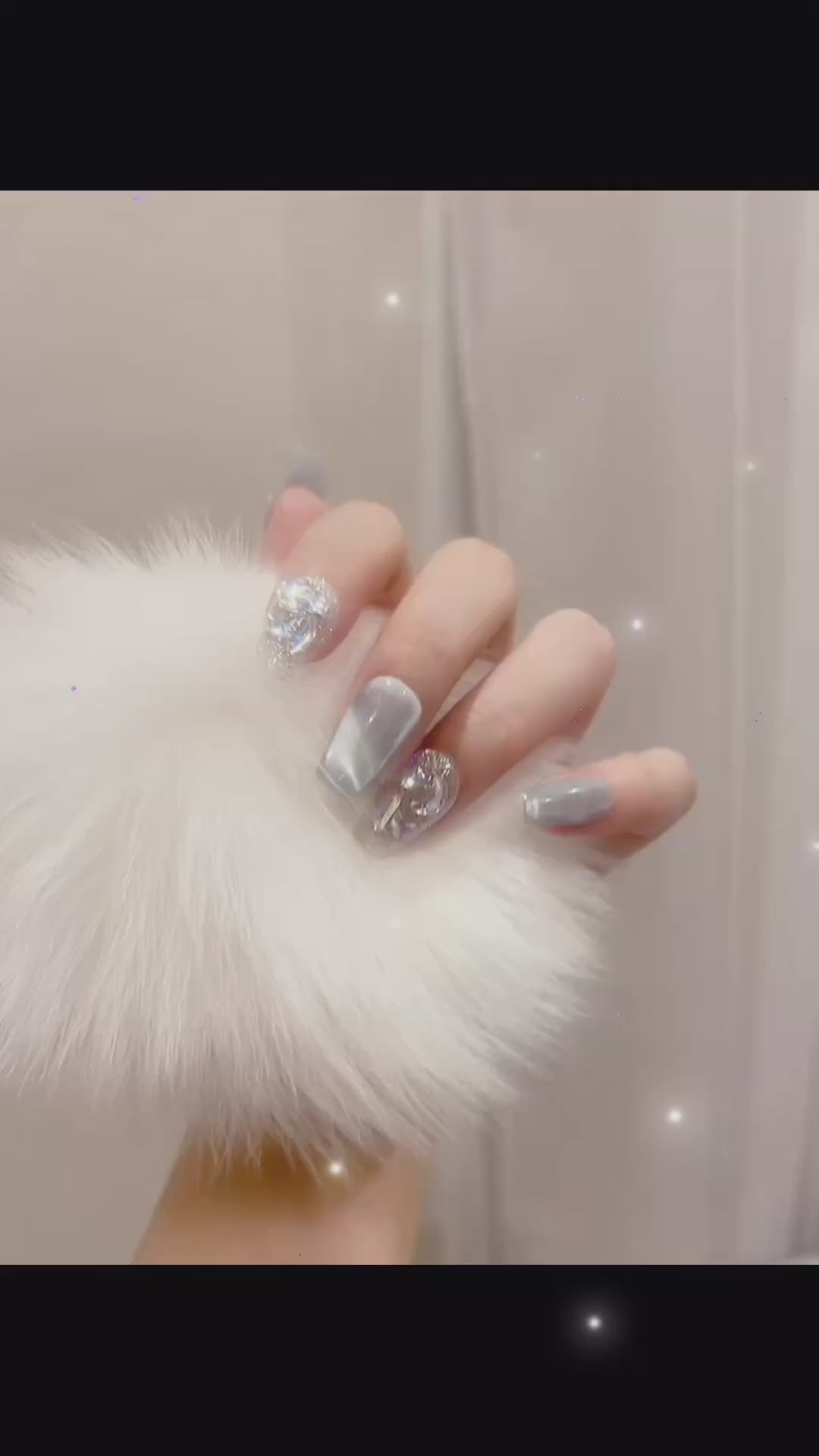 Blue & Silver Medium Coffin Press-On Nails with Ocean-Inspired Design | Tipora 099